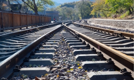 改性尼龍PA6和PA66在高速鐵路、機(jī)車工業(yè)中的應(yīng)用